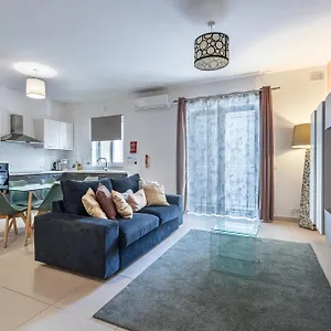 St Julians - Balluta 2 Bedroom San Giuliano